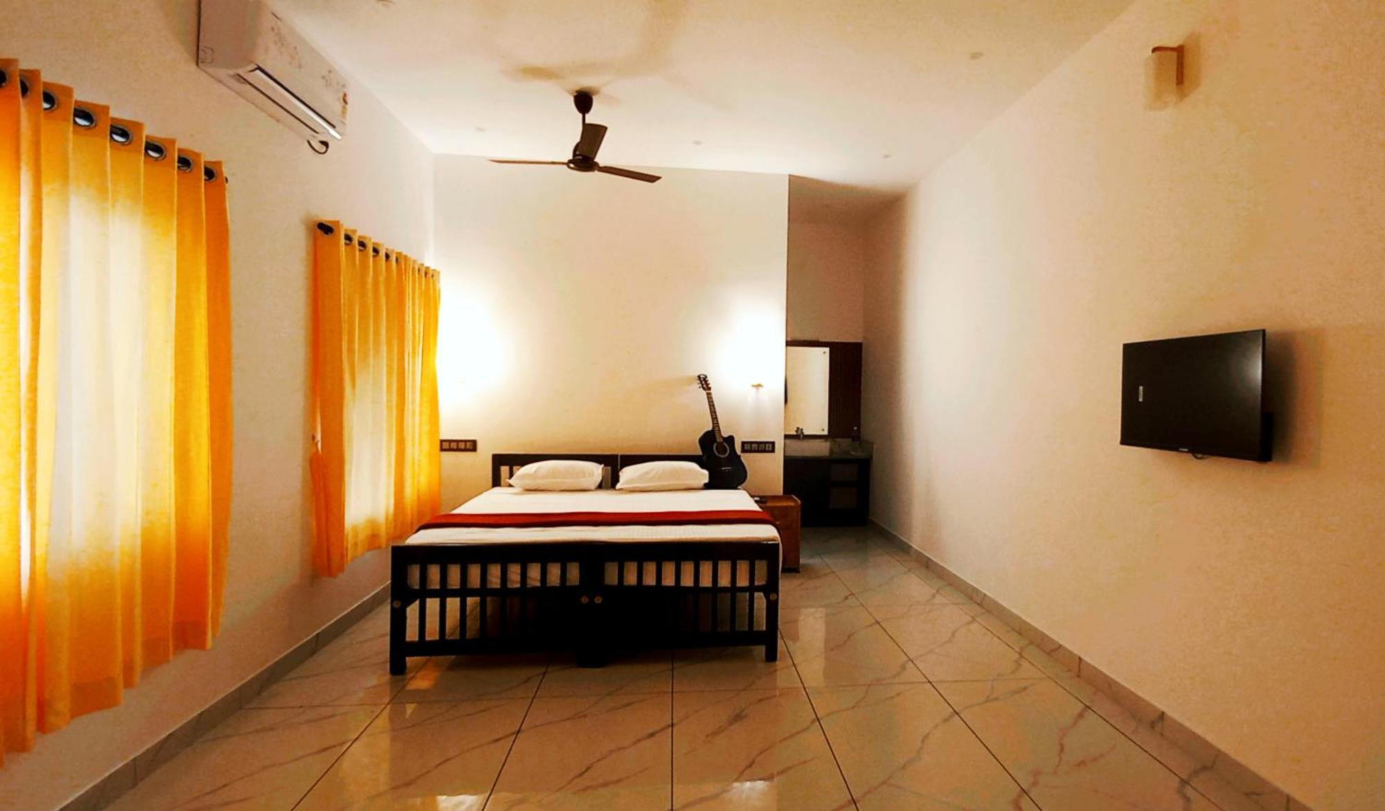 Appu'S Nido Hotel Pallipuram Exterior photo