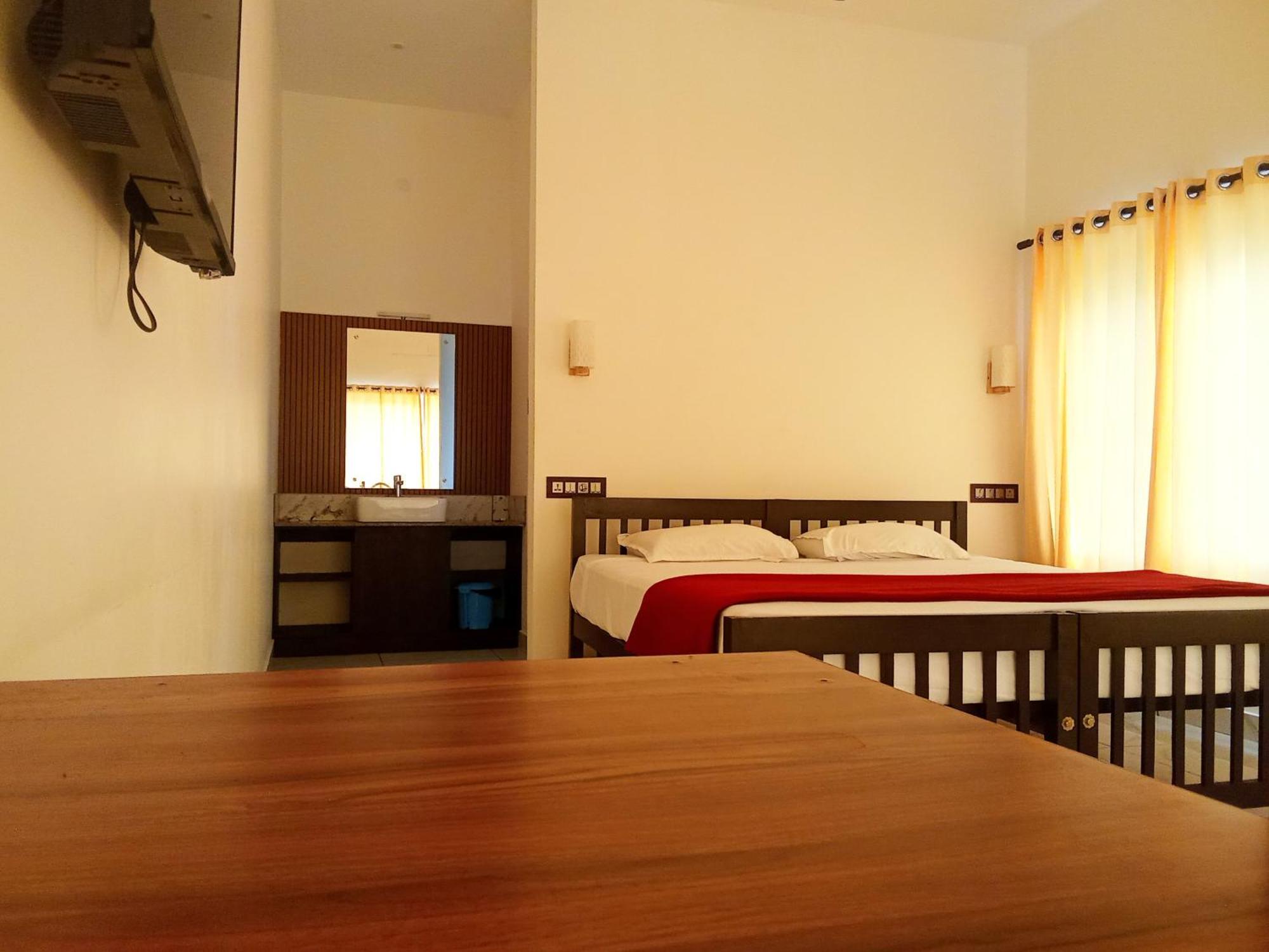 Appu'S Nido Hotel Pallipuram Exterior photo