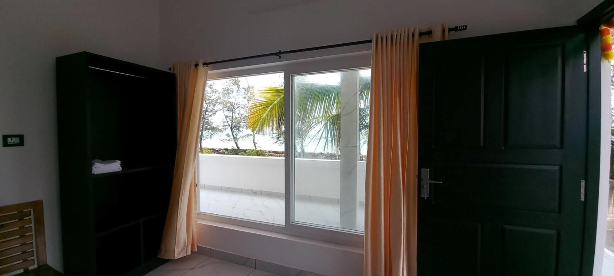 Appu'S Nido Hotel Pallipuram Exterior photo